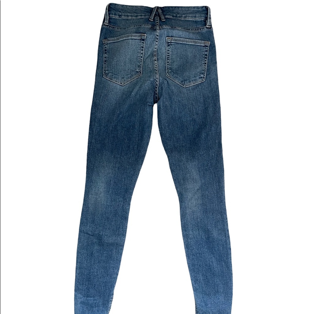 Good American | Light Wash Good Legs Step Hem High Waist Skinny Jeans Blue007 - Picture 2 of 5